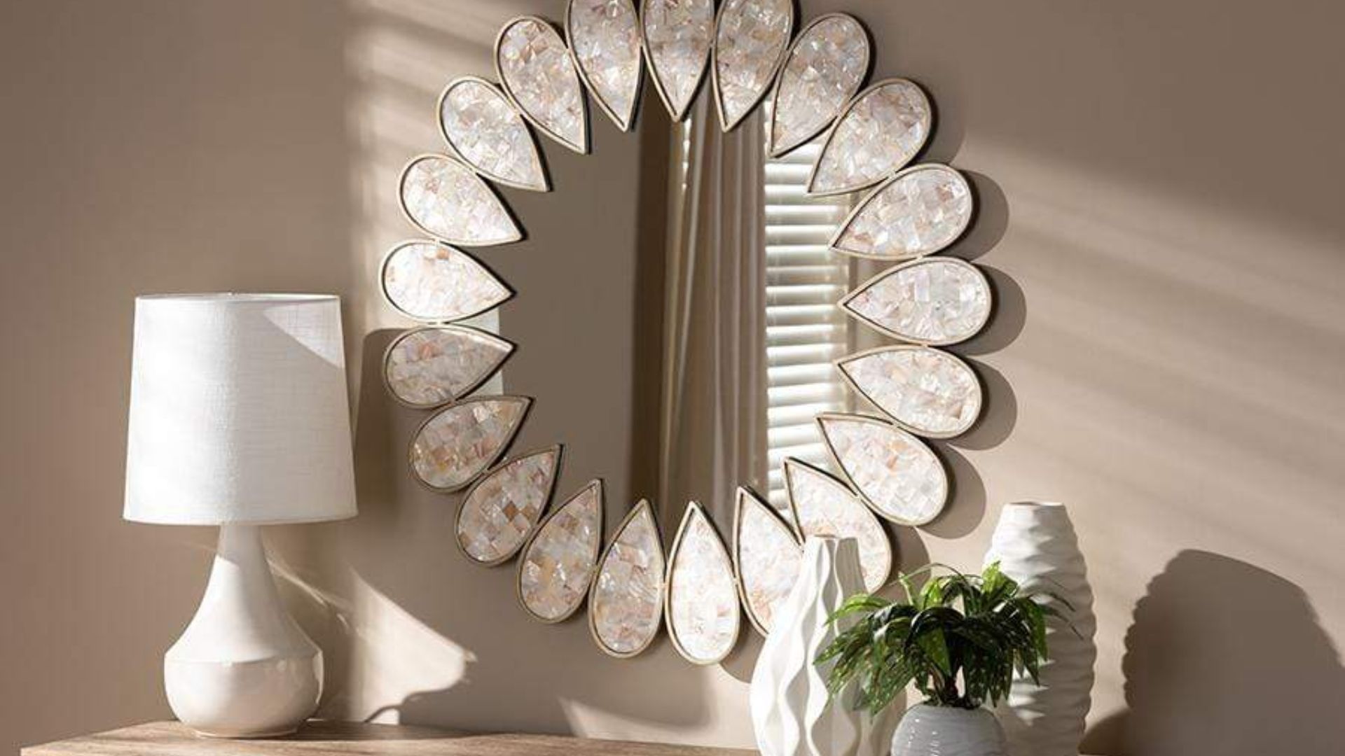 The Latest in Wall Mirror Designs for Modern Homes