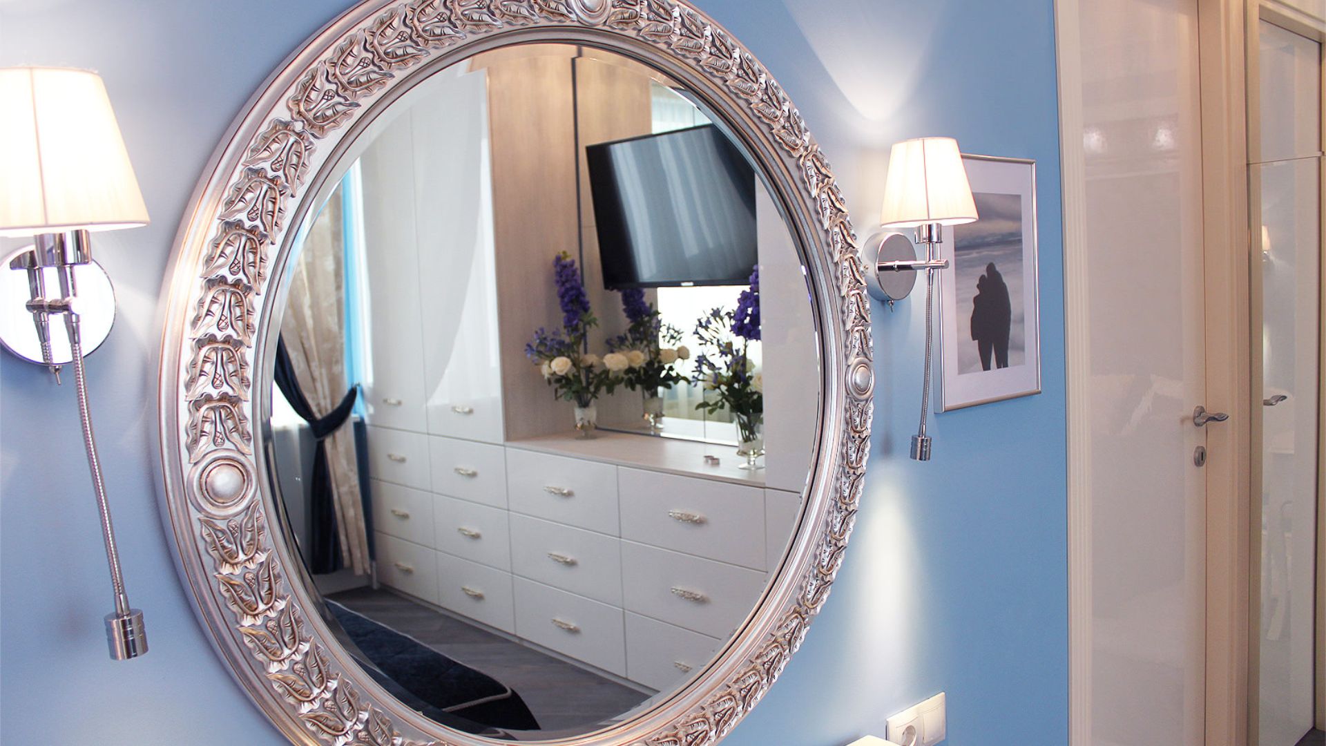 The Many Dimensions of Custom Glass in Design